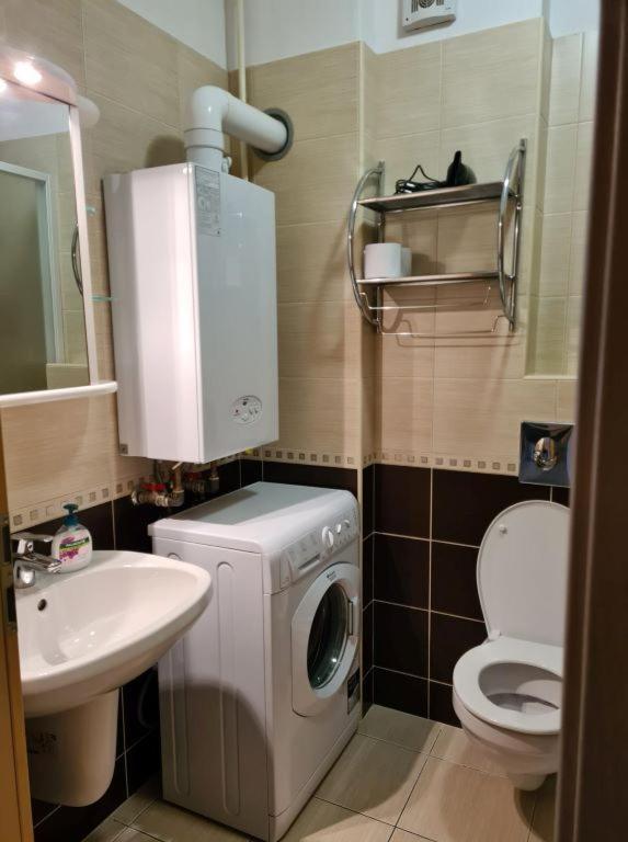 שיופוק Plazs Apartman מראה חיצוני תמונה